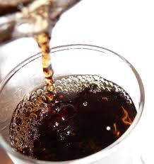 Estudo associa consumo de refrigerante a comportamento violento